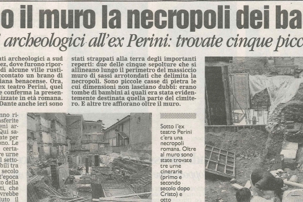 Lungo il muro la necropoli dei bambini